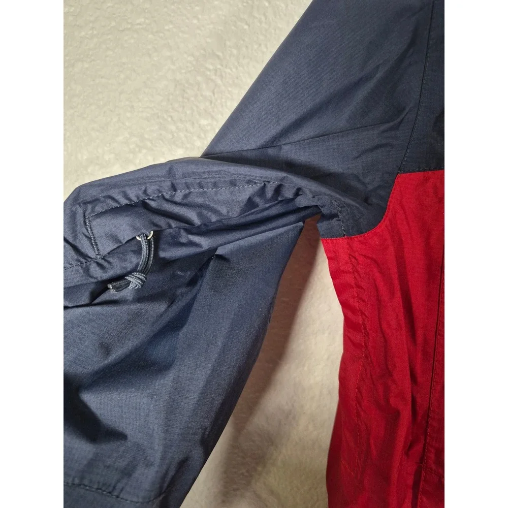The North Face Resolve 2 Rain Jacket Mens Medium Red Navy Blue Waterproof Hooded